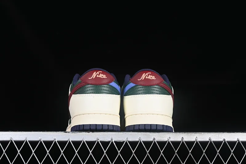 All categories Nk SB Dunk Series Nk SB Dunk Low low-top sneakers Nk SB Dunk Low "Gorge Green" SB low-top casual sneakers FV8106-361